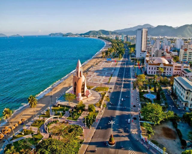 Định hướng phát triển Khánh Hòa thành đô thị biển hiện đại, thông minh