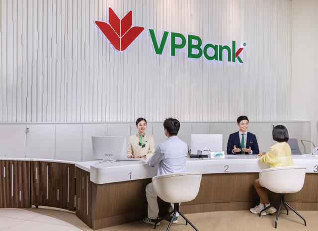 5 ngân hàng Việt Nam thử nghiệm giao dịch bằng AI
