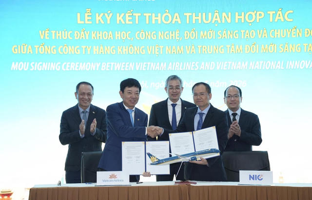 Vietnam Airlines hợp tác NIC thúc đẩy đổi mới sáng tạo và chuyển đổi số