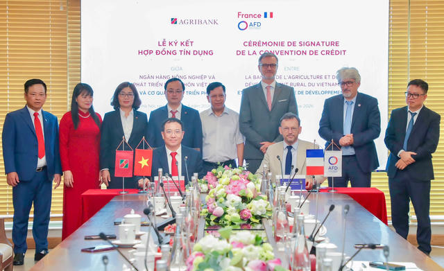 Agribank bắt tay AFD mở rộng dòng vốn xanh