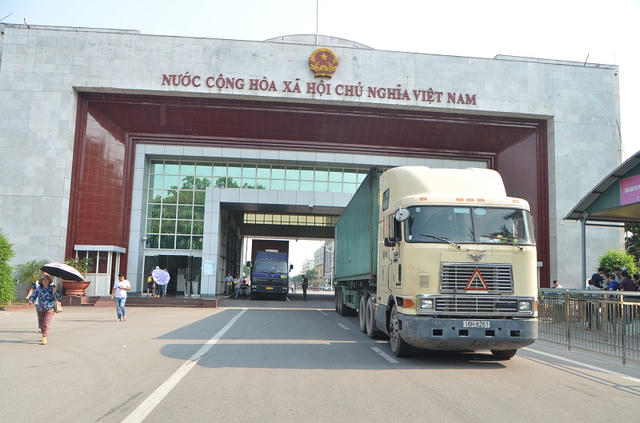 VCCI đề xuất giải pháp giảm chi phí khai báo điện tử cho doanh nghiệp