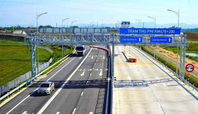 Từ 20h ngày 15/7, thu phí ETC trên 5 đoạn cao tốc Bắc - Nam