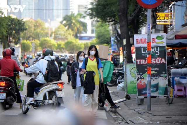TP.HCM số hóa quản lý, thu phí sử dụng lòng đường, hè phố TP.HCM số hóa quản lý, thu phí sử dụng lòng đường, hè phố