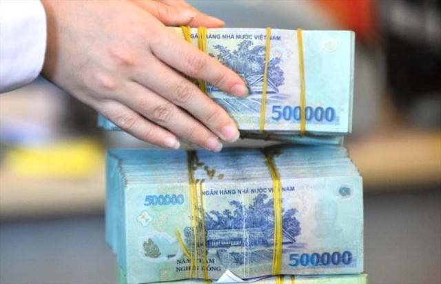 Lãi suất huy động các ngân hàng hôm nay (4/8/2026)