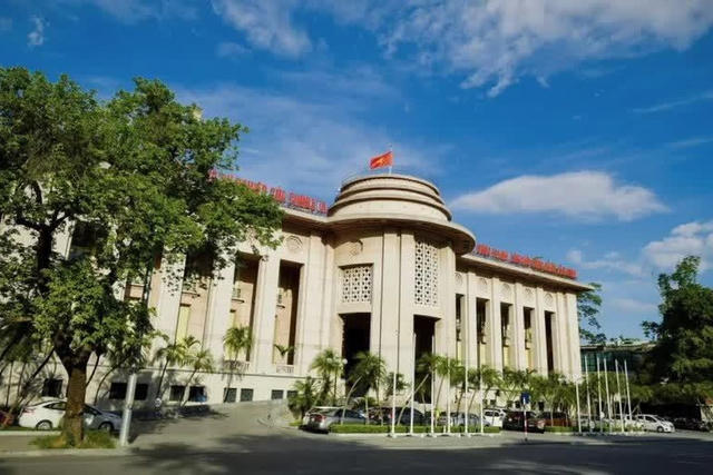 NHNN sửa quy định sử dụng tài khoản ngoại tệ, tài khoản đồng Việt Nam