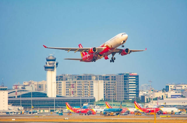 Vietjet rót thêm 250 tỷ đồng, đẩy mạnh kế hoạch đưa Starlink lên máy bay