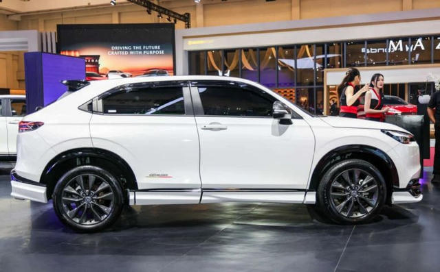 Honda HR-V Mugen 2026 ra mắt: Thêm loạt phụ kiện thể thao, giá 857 triệu đồng