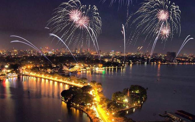 Tối 2/9 ở Hà Nội: Xem biểu diễn nghệ thuật ở đâu trước giờ pháo hoa?