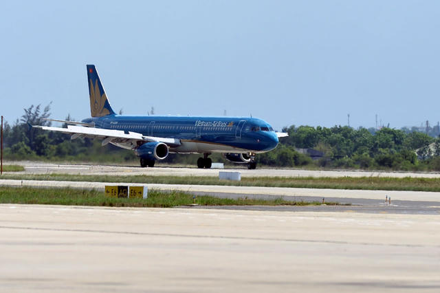 Vietnam Airlines hủy 8 chuyến bay giữa Việt Nam và Jakarta do tro bụi núi lửa