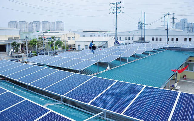 Bộ Công Thương đôn đốc phát triển điện mặt trời mái nhà