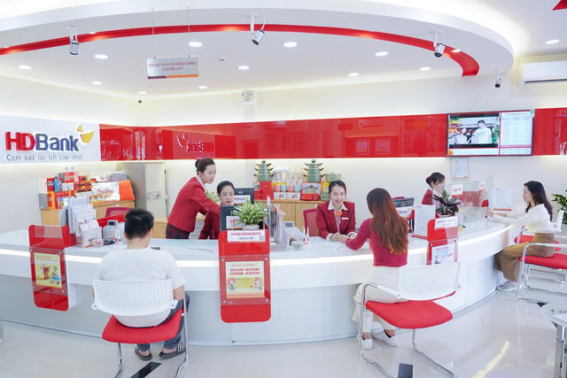 HDBank mở rộng hợp tác với Citi, Standard Chartered